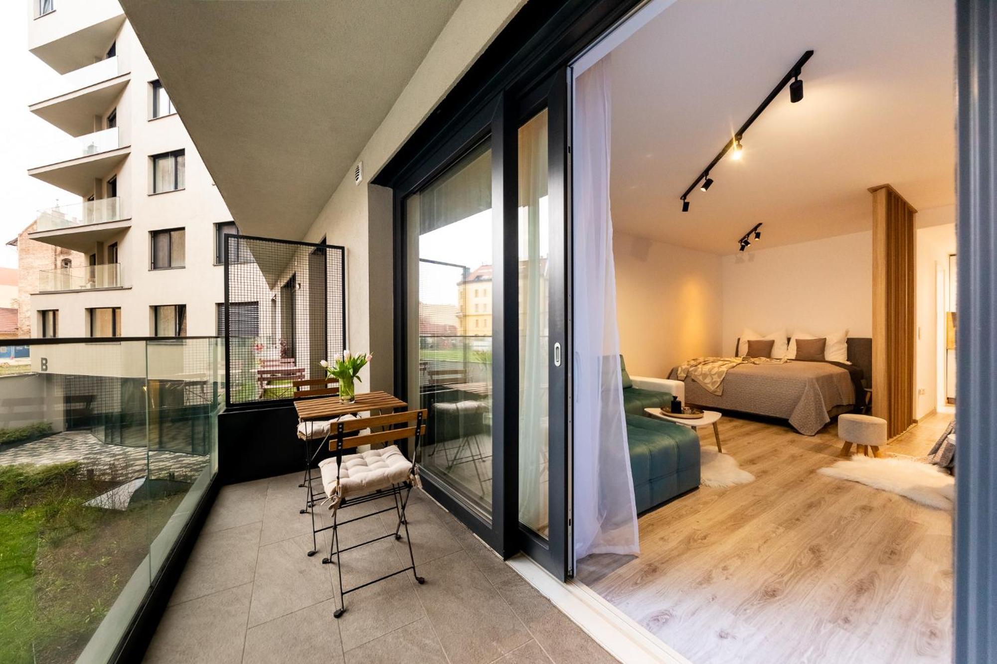 Apartmán Erkel 18 *
